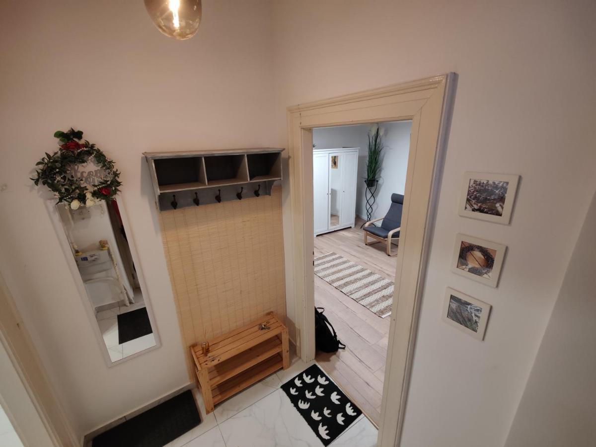 Calm, Artistic Apartment 9Th Distric Central City Budapest Exterior photo