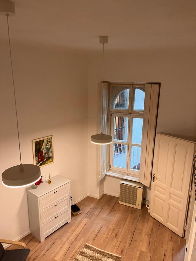 Calm, Artistic Apartment 9Th Distric Central City Budapest Exterior photo